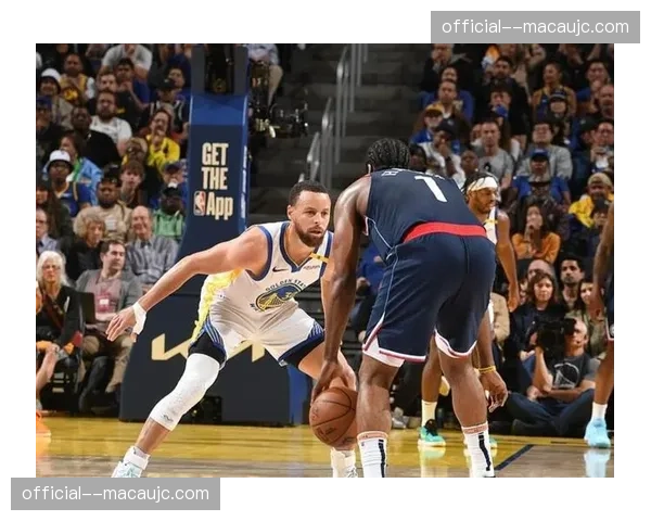 湖人常规赛对森林狼3胜0负 首轮潜在对决占据心理优势